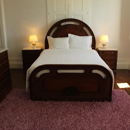 Casa Pena * 巴塞卢什